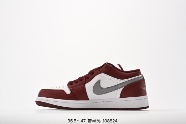 Nike Air Jordan 1 Low Chicago