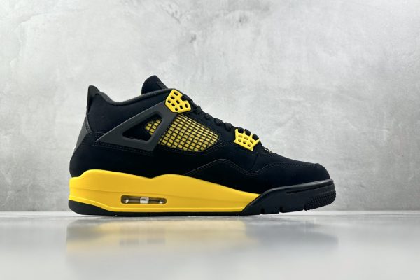 Jordan 4 Retro Thunder