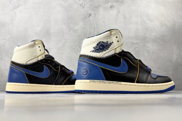 wsxc1779704651582_5 Air Jordan 1 High OG SP Union Fragment Design side view with Fragment lightning bolt logo and deconstructed raw-edge collar detail