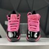 微信图片_20260522093241_47_19 Air Jordan 11 Black/Pink — Front View Showing Pink Mesh Upper and Black Patent Leather Toe