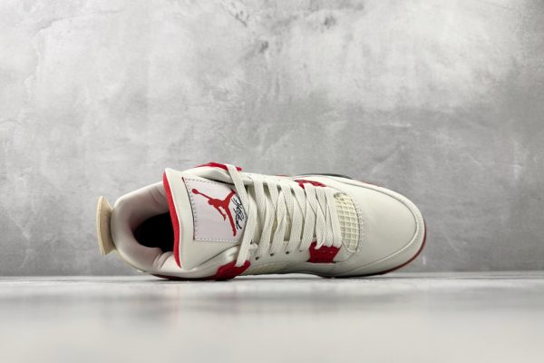 wsxc1781258399665_2 Air Jordan 4 Nigel Sylvester collaboration top-down view showing Jumpman logo and Flight script on tongue