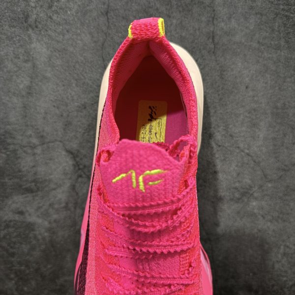 imgHD_6f7ff977_20260129_i1769654165596_1946_0_7.jpg Nike Alphafly 3 shoe collar tongue and interior detail