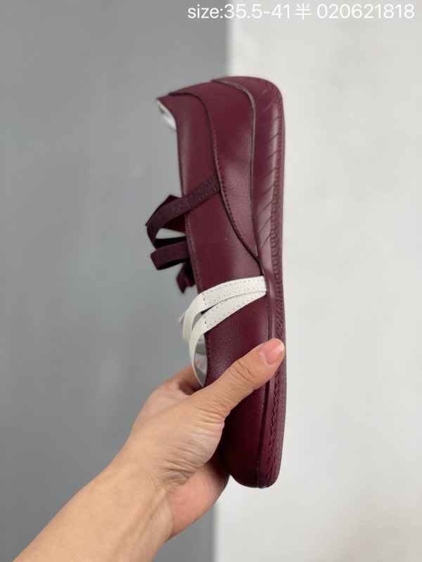 Medial side of PUMA Speedcat Lovelace Ballet burgundy sneaker