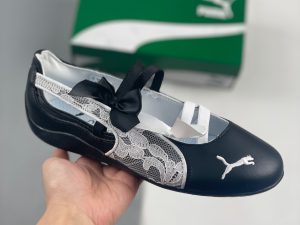 img_8d5a3c5f_20260207_i1770479946329_4037_0_0.jpg Black PUMA ballet sneaker with white lace and embroidered logo