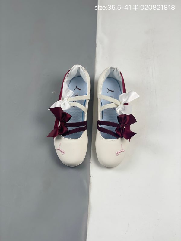 img_8d5a3c5f_20260207_i1770480054510_3684_0_2.jpg Warm white PUMA Speedcat Lovelace Ballet pair top view
