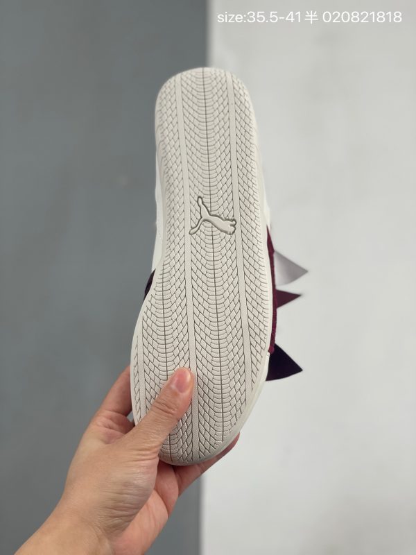 img_8d5a3c5f_20260207_i1770480054691_3011_0_7.jpg Warm white rubber outsole of PUMA Speedcat Lovelace Ballet