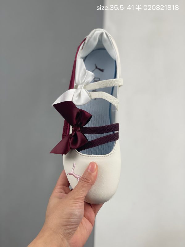img_8d5a3c5f_20260207_i1770480055680_9336_0_4.jpg Warm white PUMA ballet sneaker with burgundy and white bows