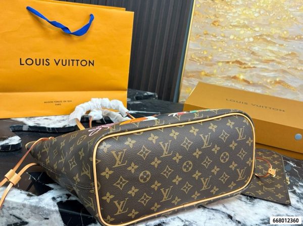 Bottom and side profile of Louis Vuitton Neverfull MM monogram tote showing structured trim