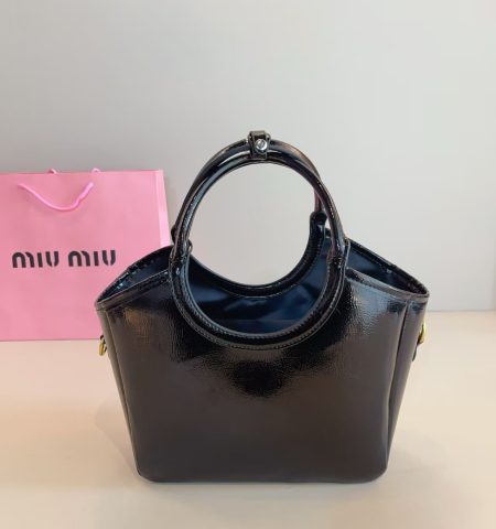 Back view of MIU Ivy Leather Tote Bag – Well-crafted adjustable shoulder strap for comfortable carrying options.